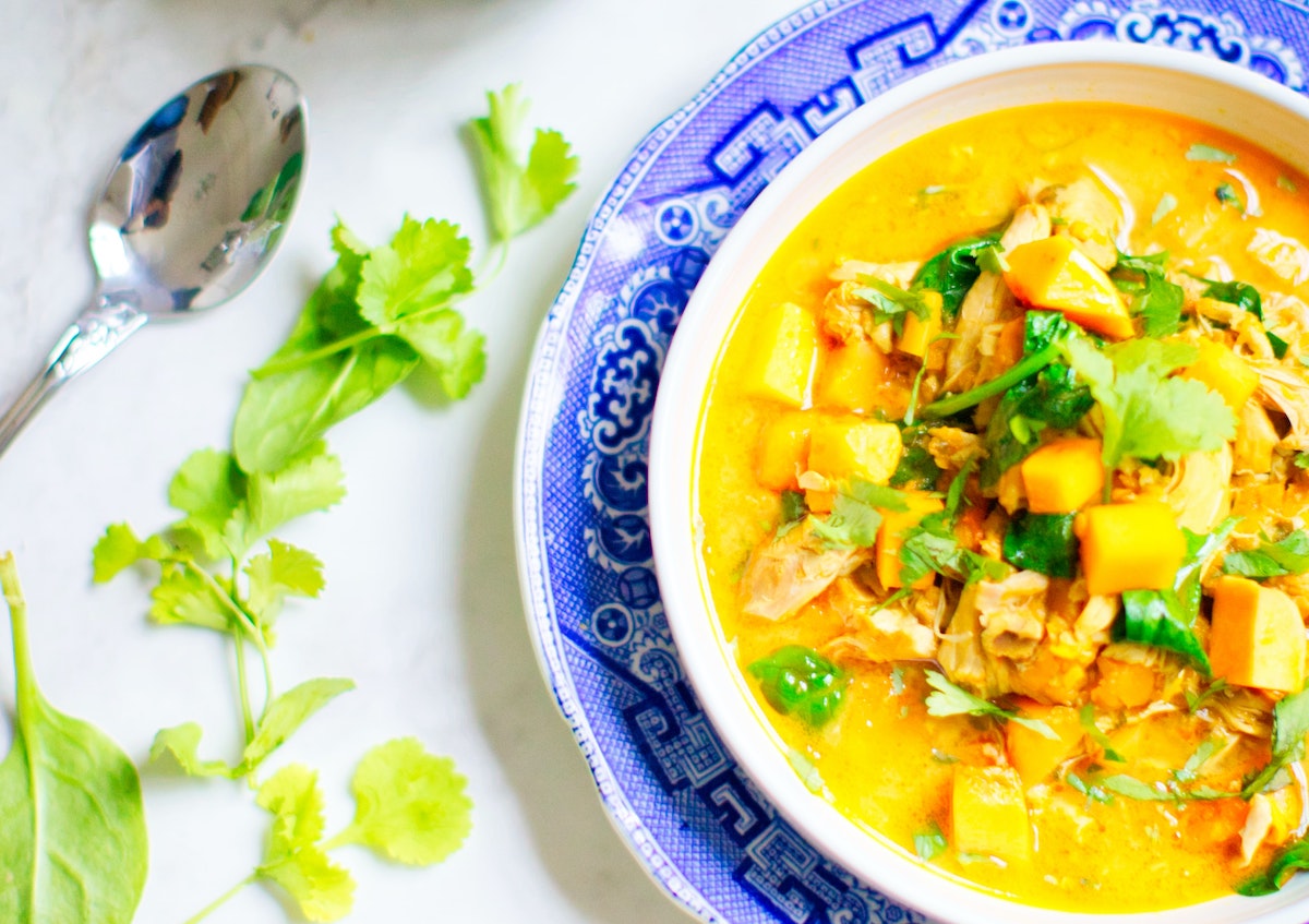 bowl of cauliflower and potato curry
