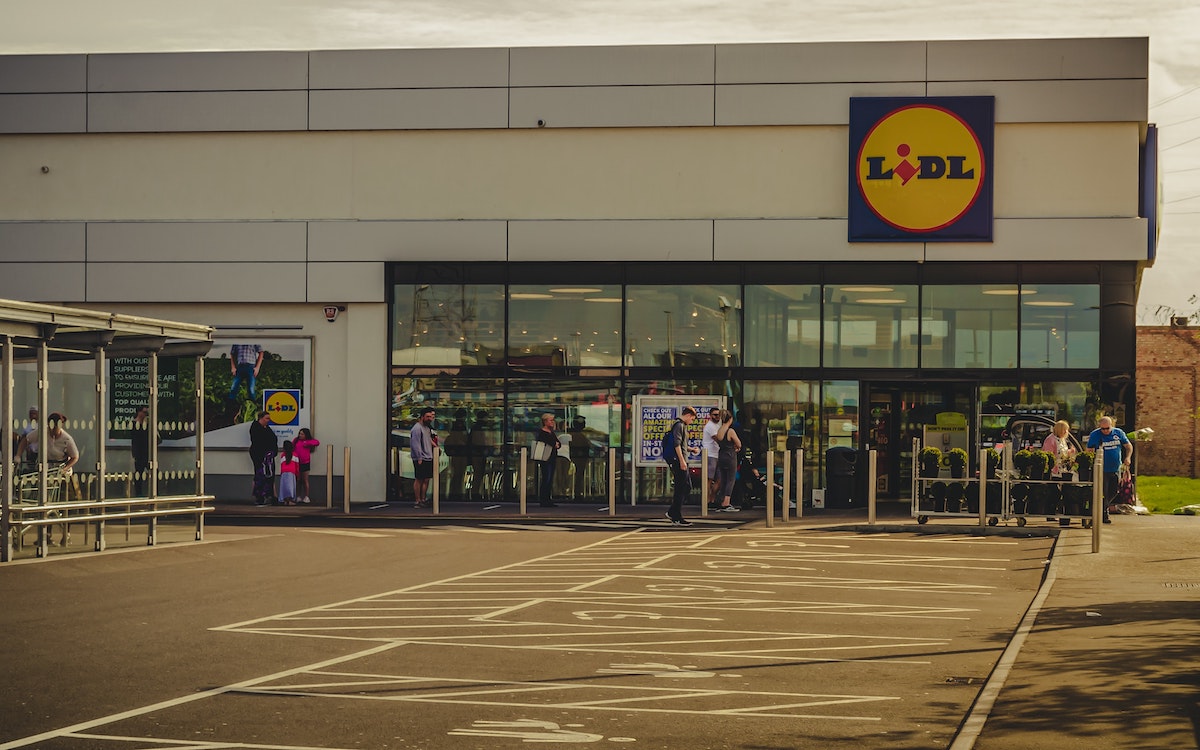 lidl store front - cheapest supermarket delivery