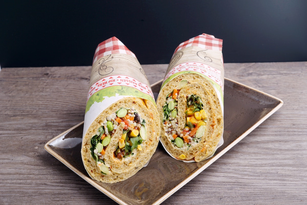 hummus and vegetable wraps - easy student meals for one