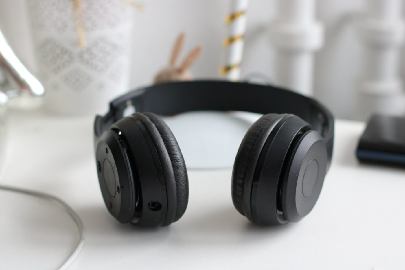 11 Best Noise-Cancelling Headphones Under £100 In The UK