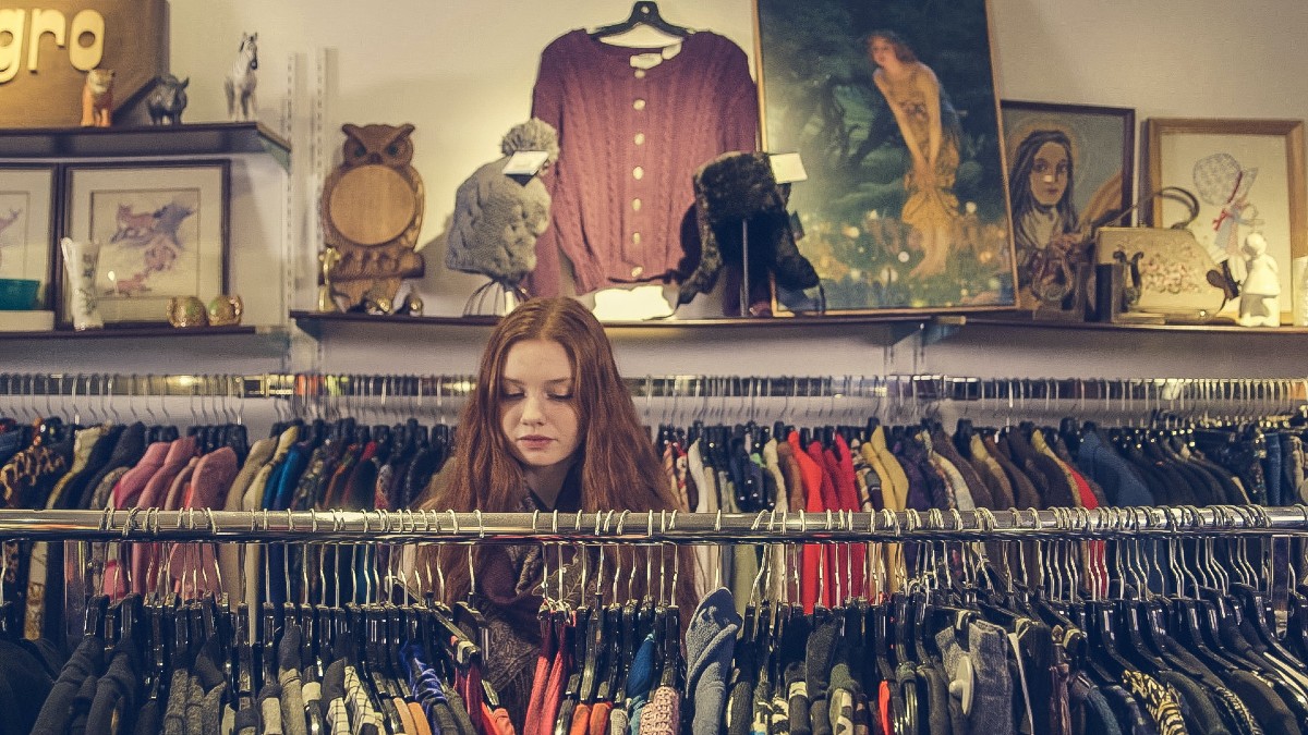 5 Online Thrift Stores For The Best Vintage Clothing