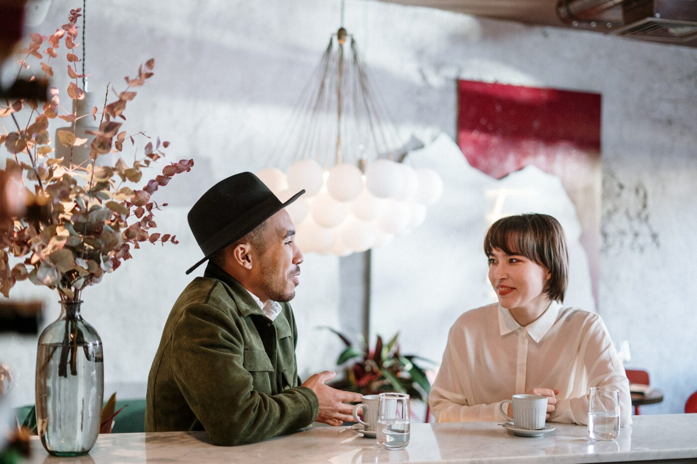 35 Best First Date Ideas That'll Get You a Second Date