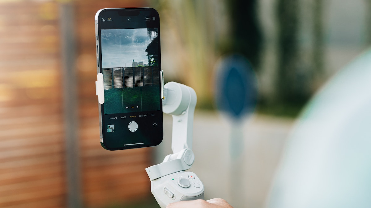 Best iPhone Gimbals in 2023 To Prevent Shaky Videos