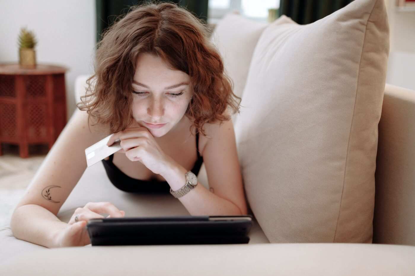 De-influencing Explained: Here’s How To Work Out If You NEED To Buy Something This Black Friday