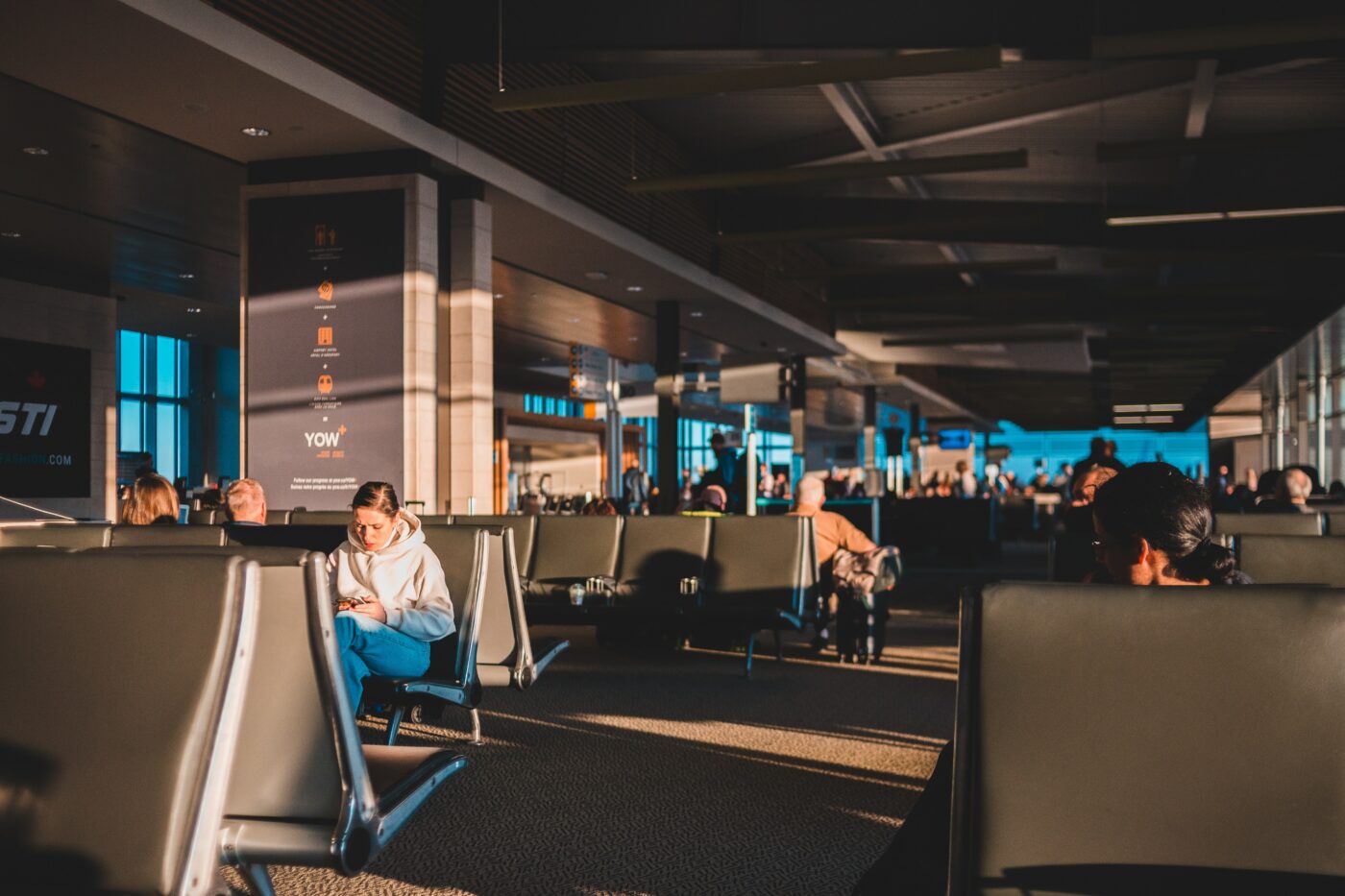 Save HUNDREDS Of Dollars With This Flight Booking Hack