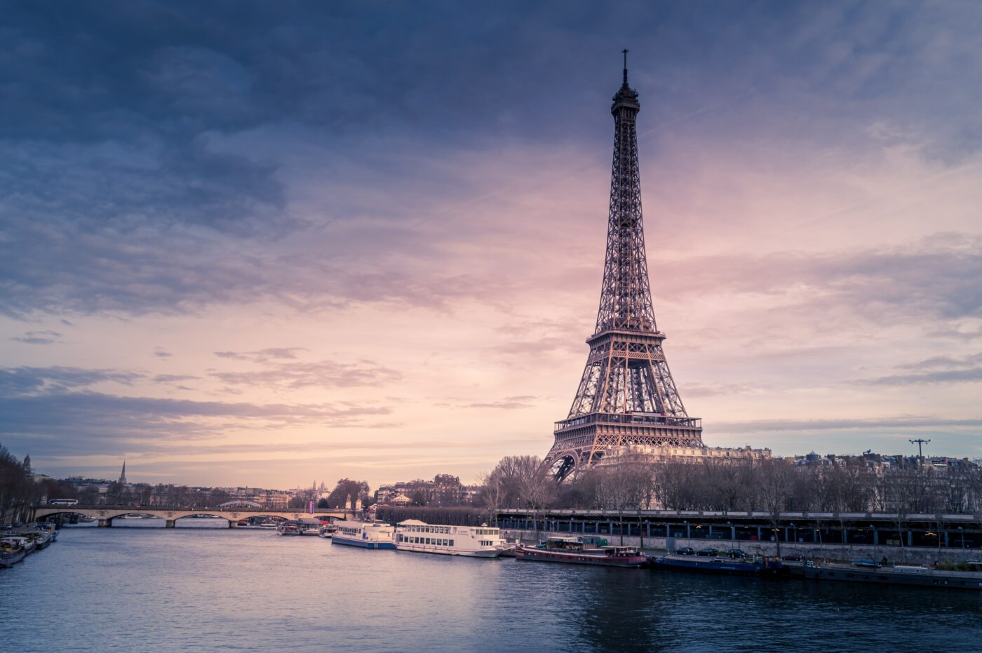 Here's How You Can Get Your Hands On A FREE Trip To Paris