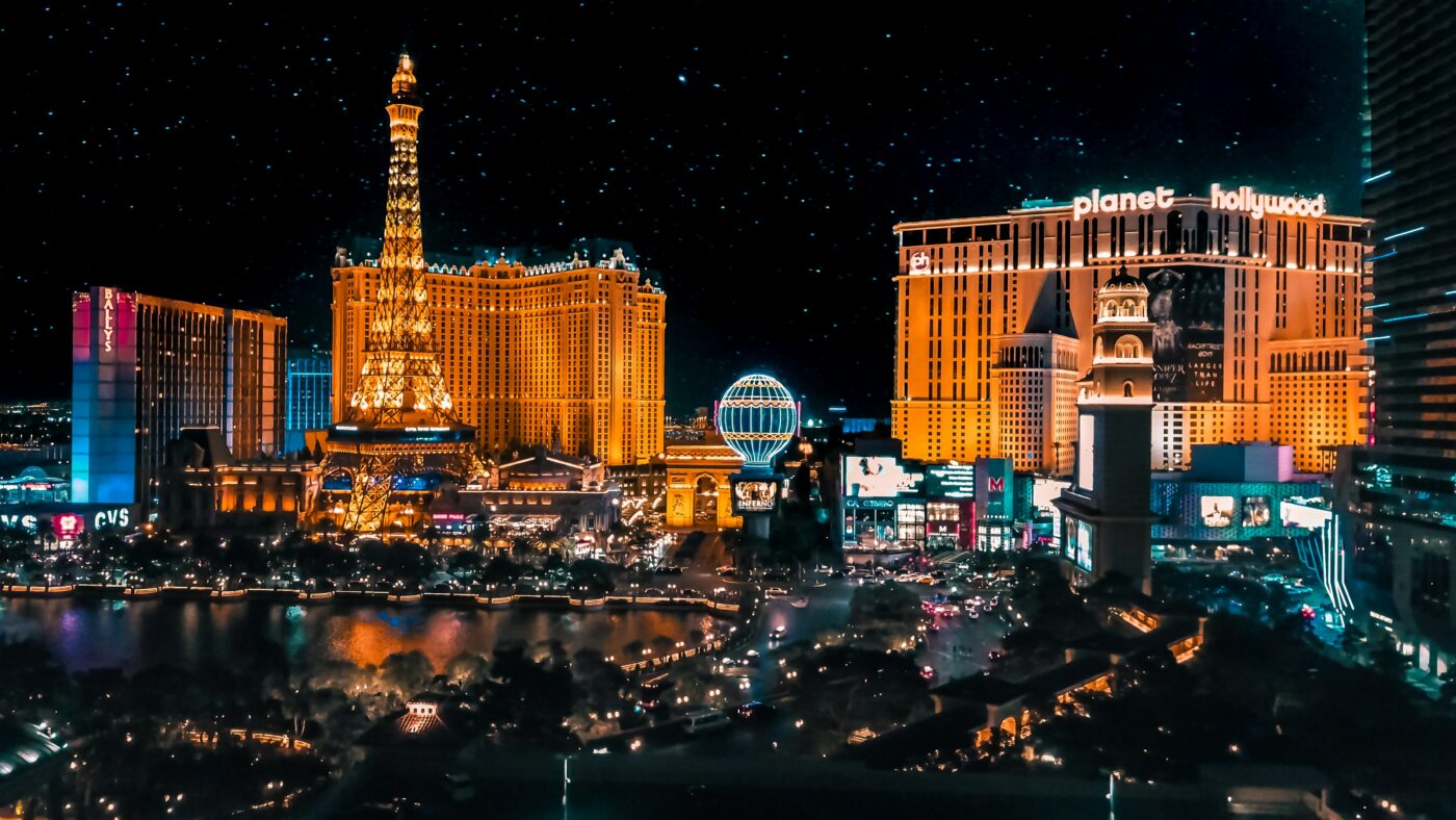 Get Paid $1500 To Eat & Visit Las Vegas