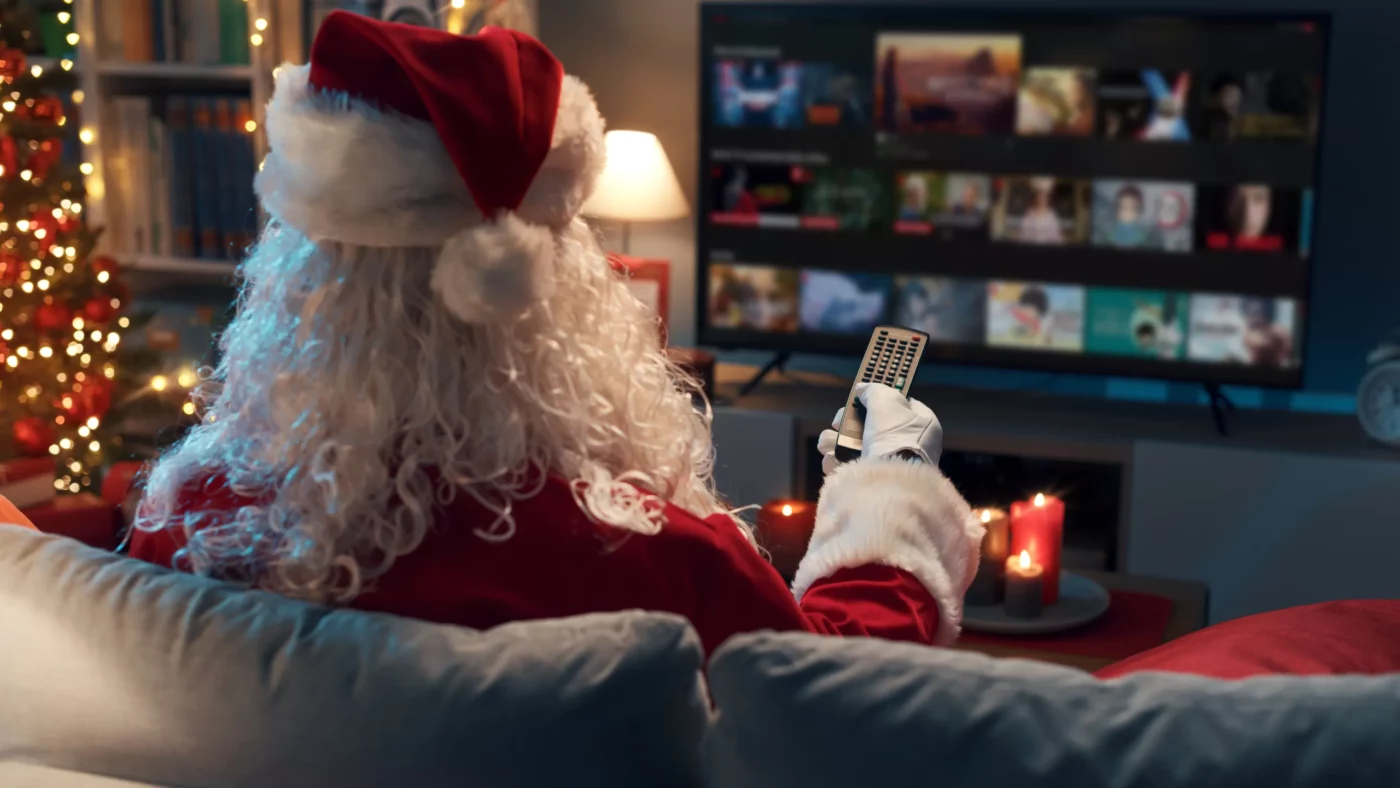 Get Paid $2,500 To Be The Chief Of Cheer & Watch Christmas Movies