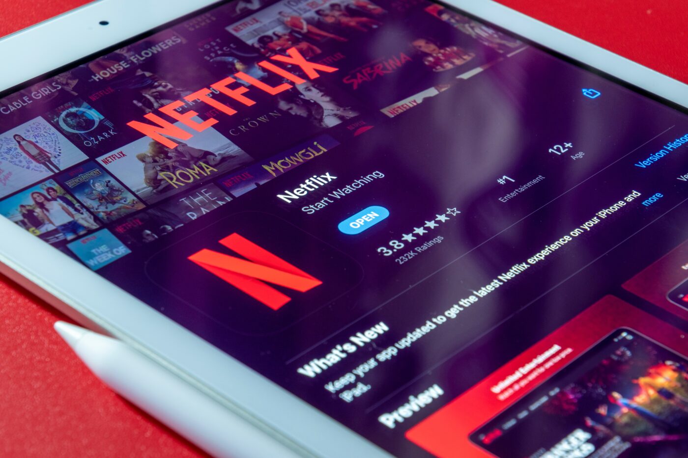 Here's How To Legally Get Netflix, Hulu, Paramount+ & More For Free