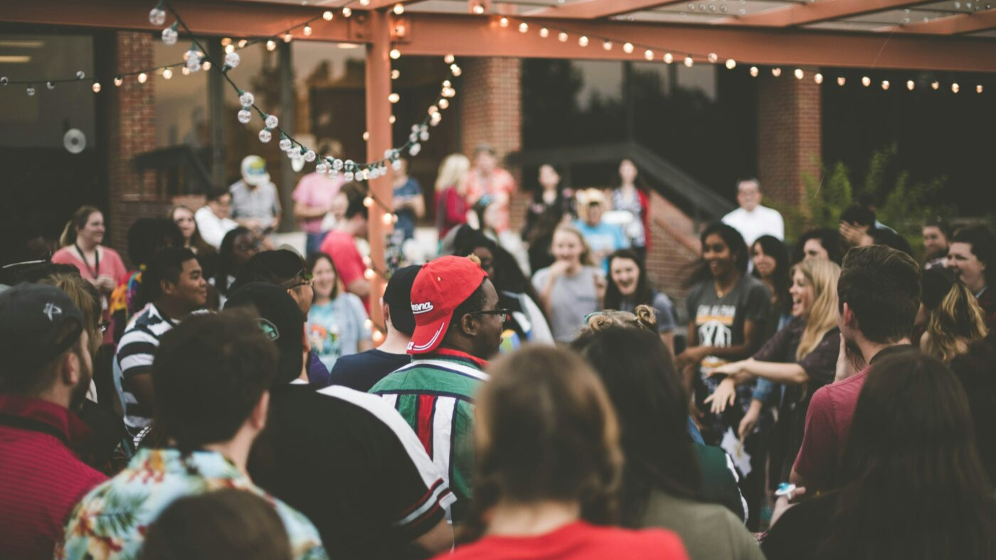 Freshers' Week Tips 2025: How To Stay Safe and Have Fun