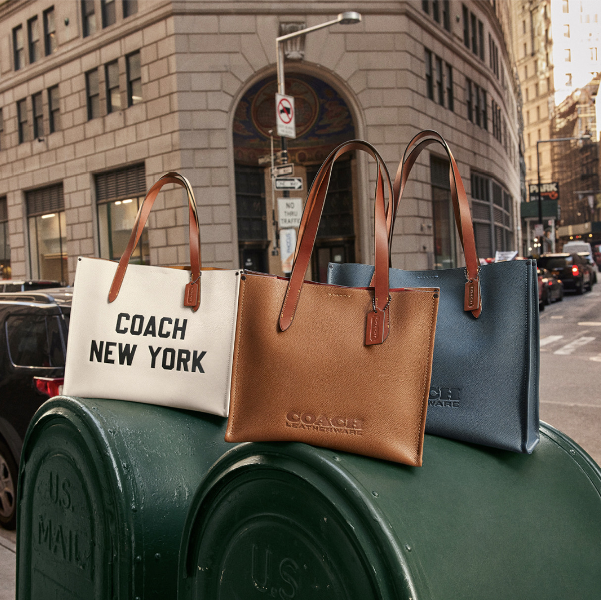 Spring Cleaning Your Closet? 5 Trends You Need To Add & 5 To Ditch