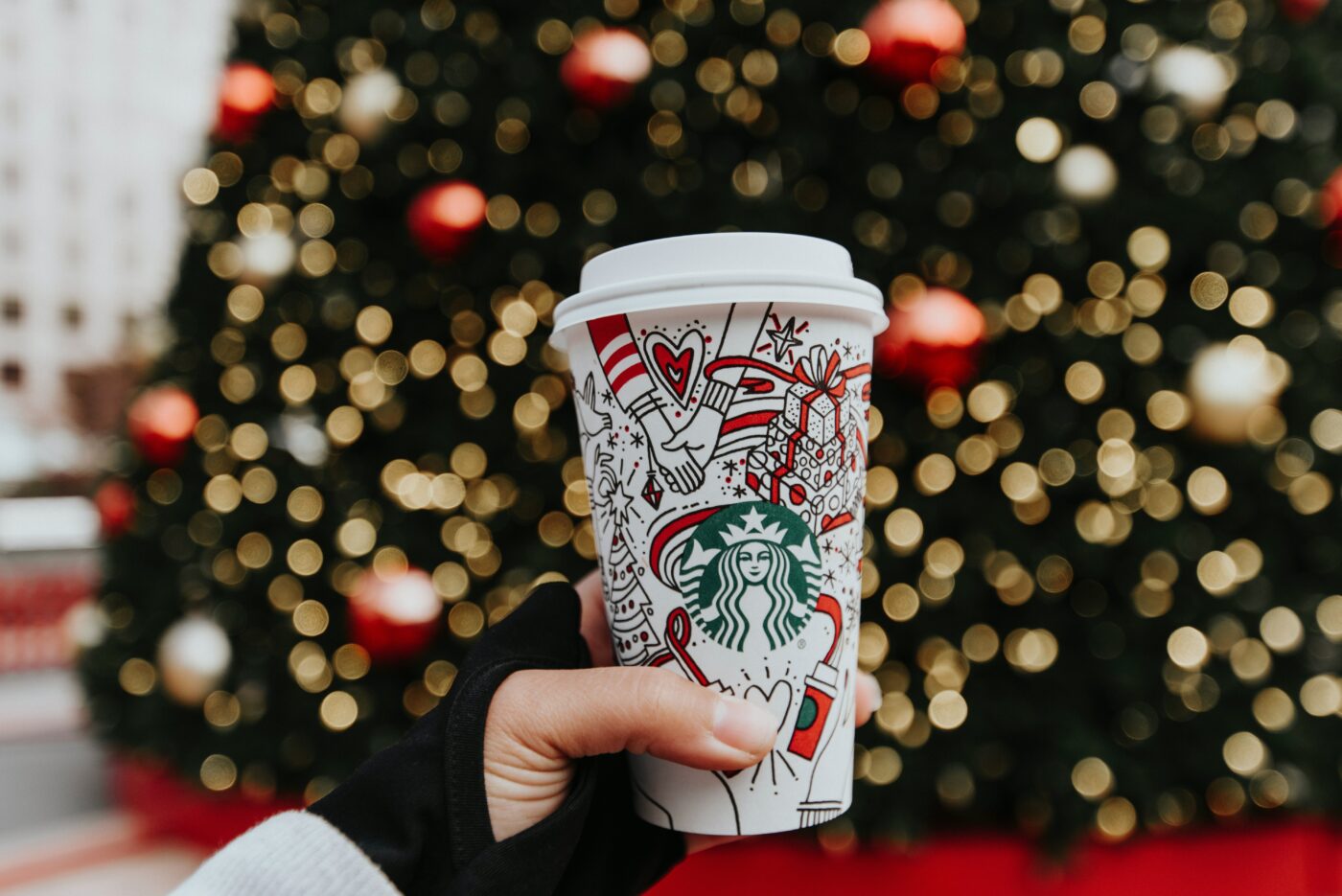 The Starbucks Holiday Menu Has Leaked