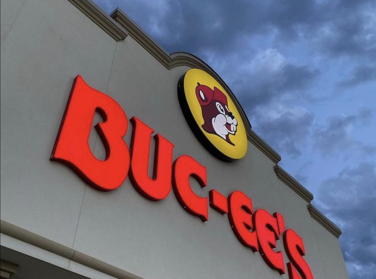 Get Paid $1,000 to Taste-Taste Snacks From Buc-ee's