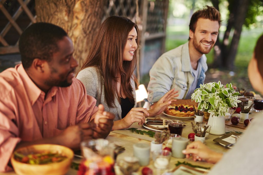 How To Dress For Every Kind Of Thanksgiving Dinner