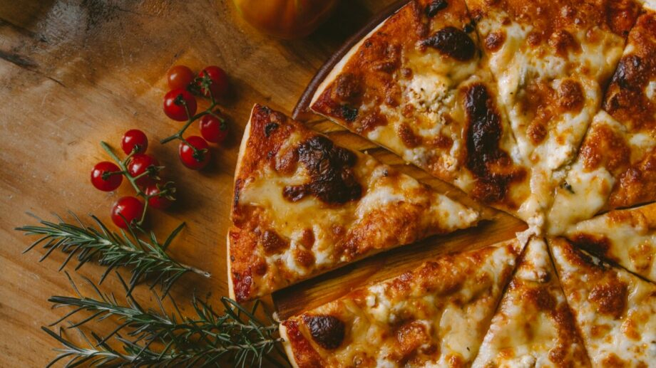 These TikTok Pizza Hacks Will Level Up Your Mealtimes Like Nothing Else