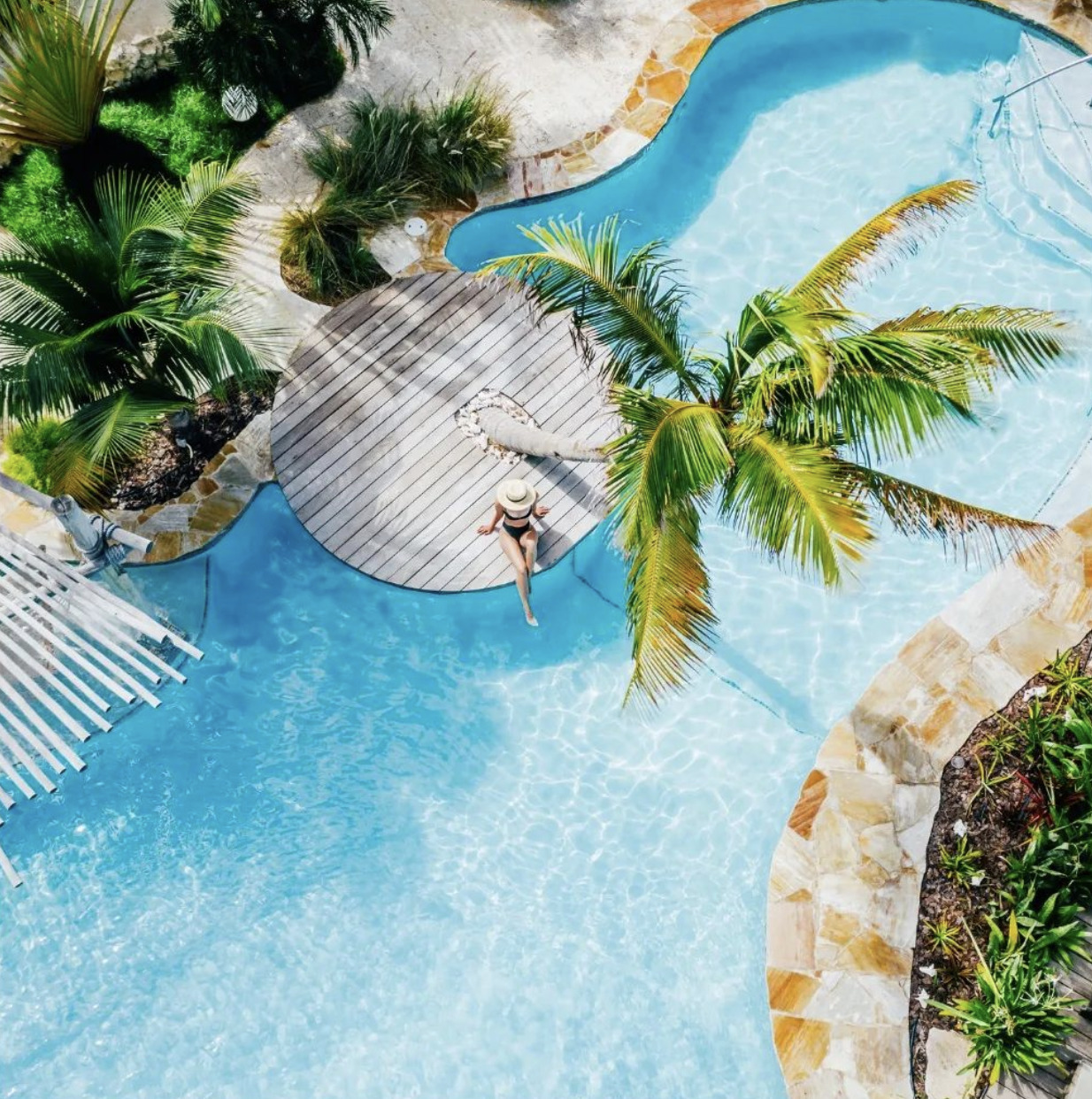 Get Paid To Vacation In The Caribbean For A Whole Month