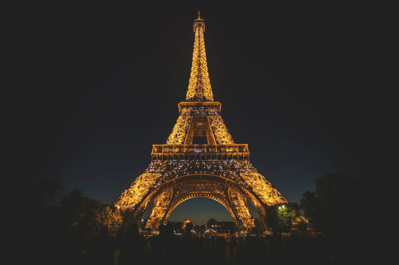 Win A Free Trip To Paris With 3 Nights At The Ritz